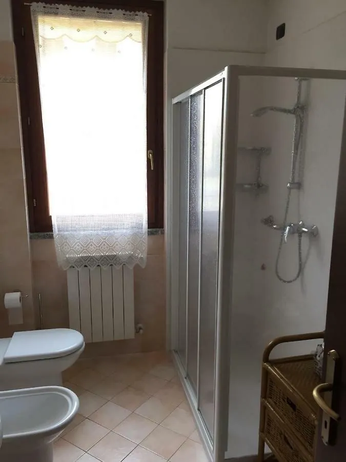 Hébergement de vacances Villa Casa Girasole à Fino Mornasco
