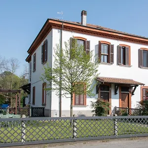  Hébergement de vacances Crespi D'adda A 