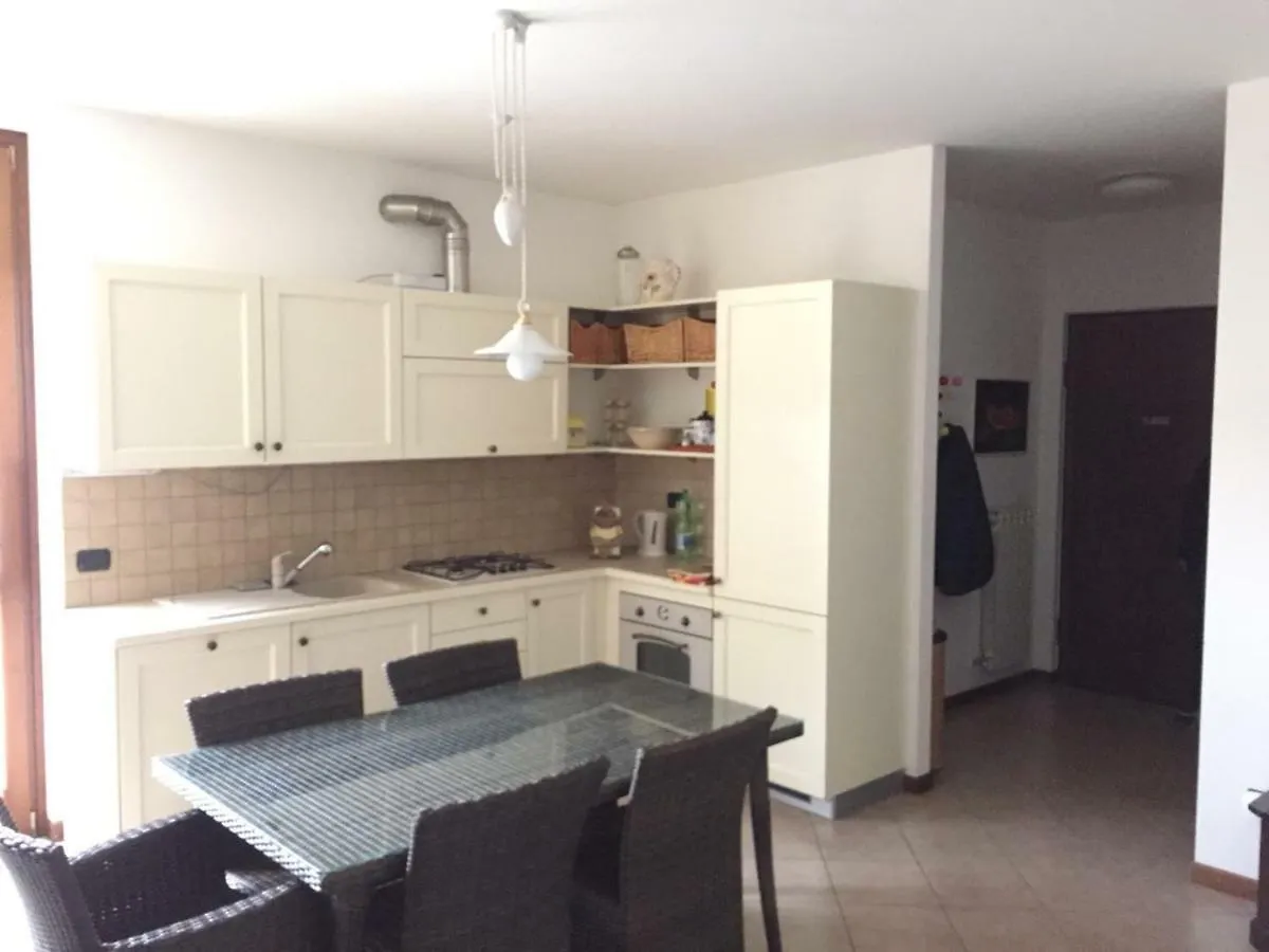 Villa Casa Girasole Fino Mornasco Italien